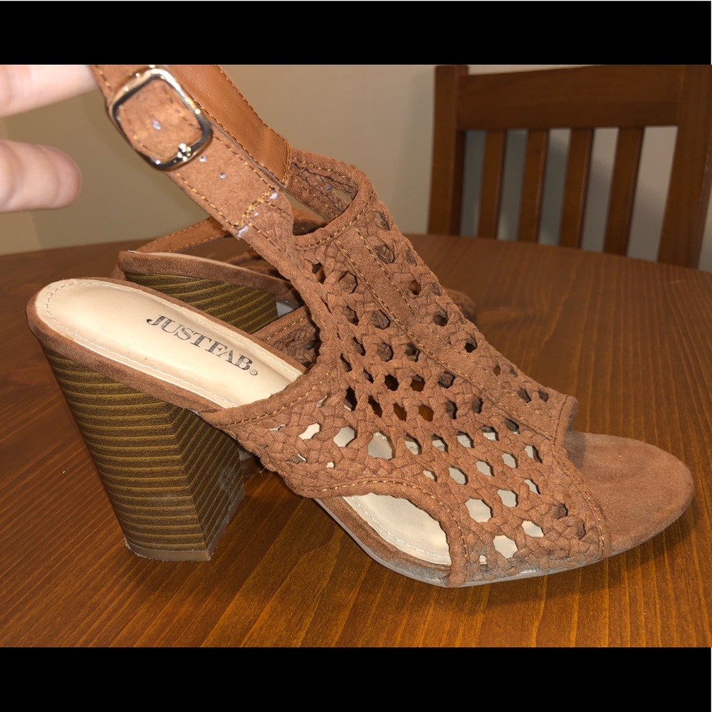 Open toe Heeled sandal